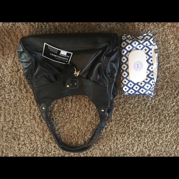 Black leather concealment purse - Picture 2 of 4